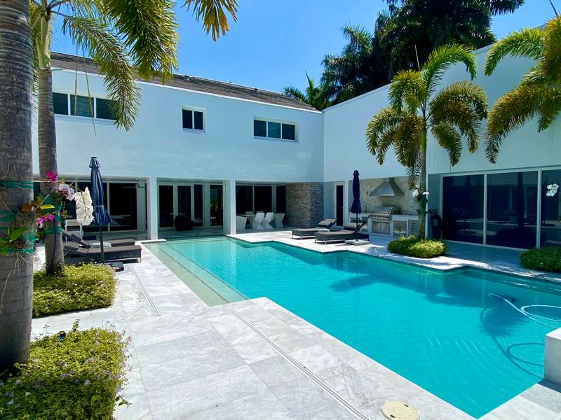 Marble Travertine pool deck